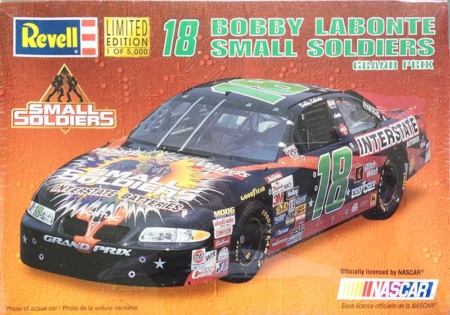 1999 "Small Soldiers" Pontiac Grand Prix #18 Bobby Labonte Revell 85-4144